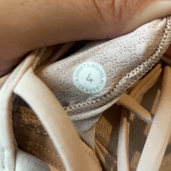 Lulu lemon tank top - Picture 5 of 6